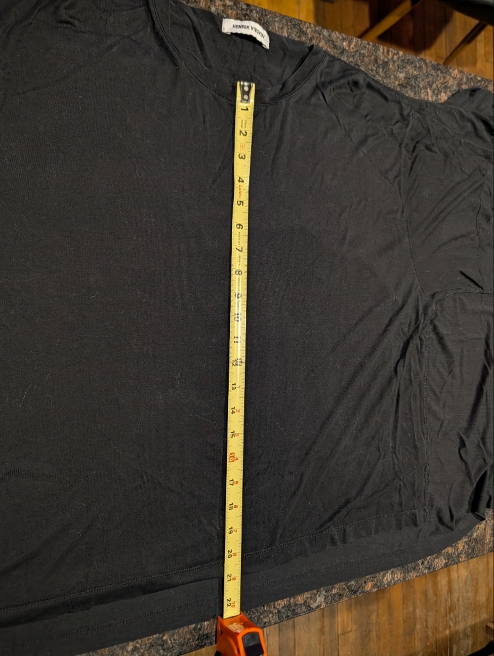 Henrik Vibskov Knuckle Tee Black Flowy Top (S) - Picture 11 of 12